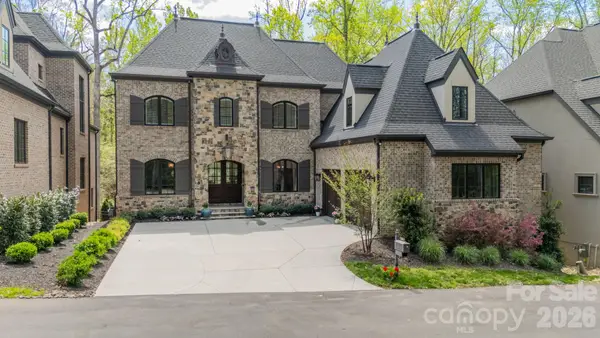 6006 Old Providence Lane, Charlotte, NC 28226