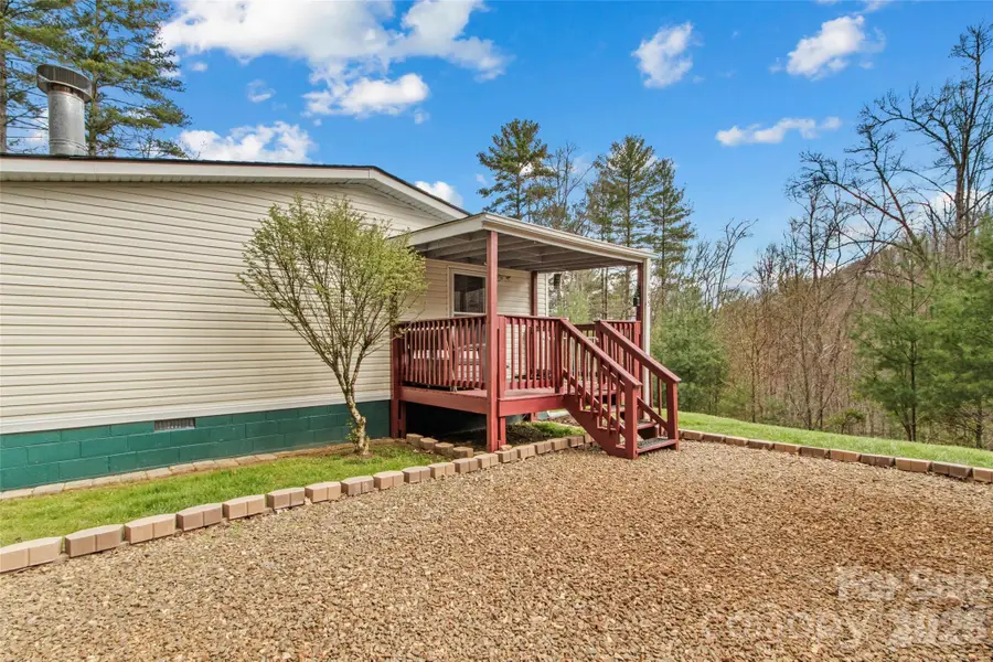 155 Thunderstruck Ridge, Burnsville, NC 28714 - #3