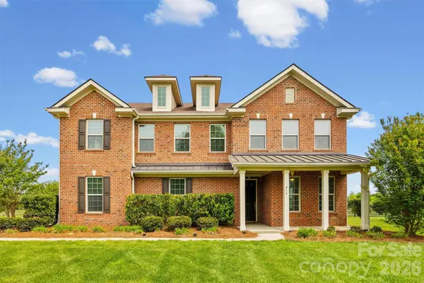 213 Candella Drive, Matthews, NC 28104