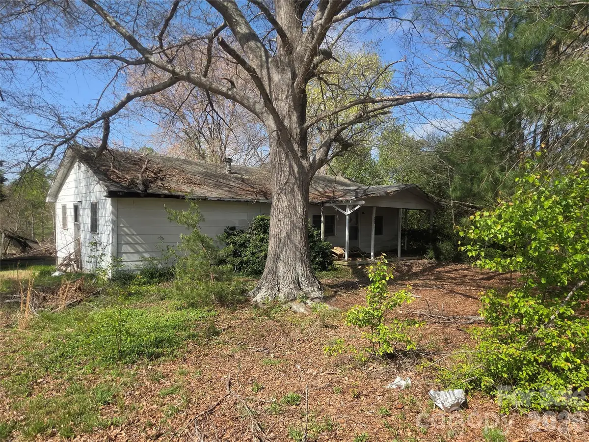 496 Old Henrietta Road, Forest City, NC 28043 - #1