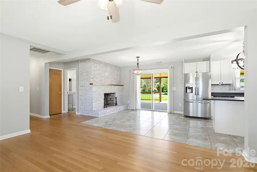 279 Garden Lane, Canton, NC 28716 - #2