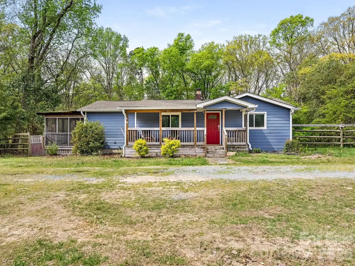 1105 Union Road, Matthews, NC 28104 - #1