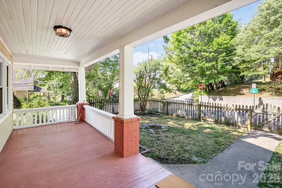 32 Swannanoa Avenue, Asheville, NC 28806 - #3