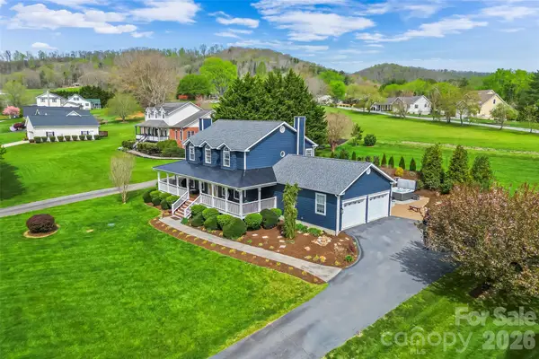 32 Denise Lane, Fletcher, NC 28732