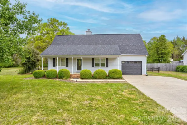 2705 Plantation Way, Albemarle, NC 28001