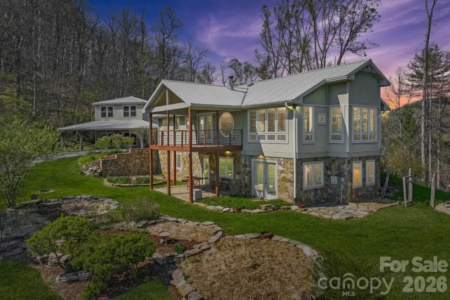 310 Burr Ridge, Marshall, NC 28753 - #2