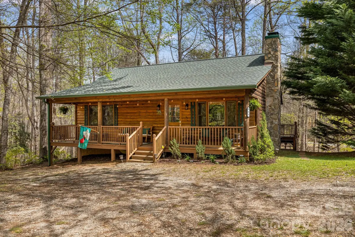 517 Pheasant Street, Lake Lure, NC 28746 - #1