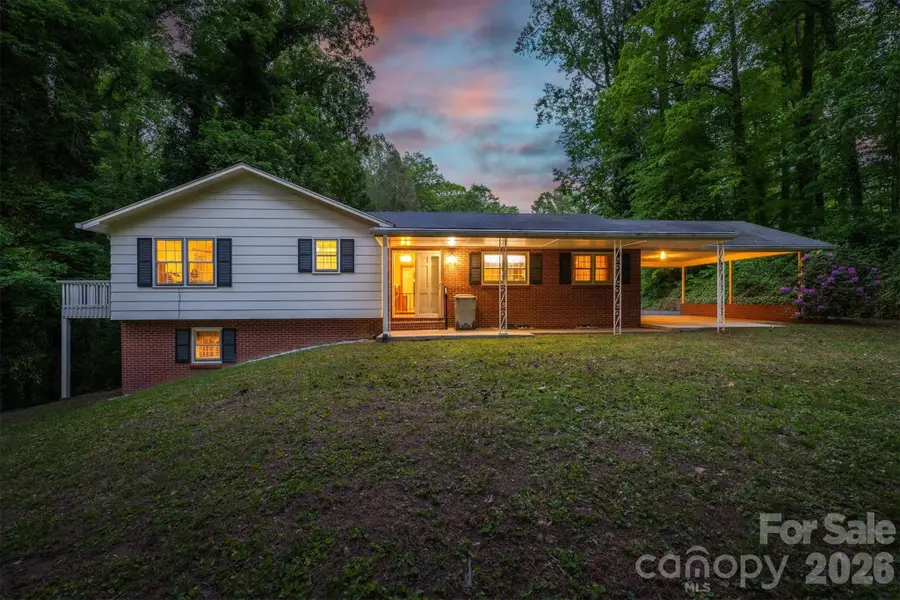 118 Maehill Place Sw, Lenoir, NC 28645 - #3