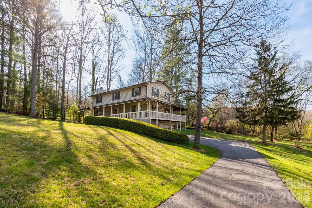 121 Churchill Downs Drive, Fairview, NC 28730 - #1