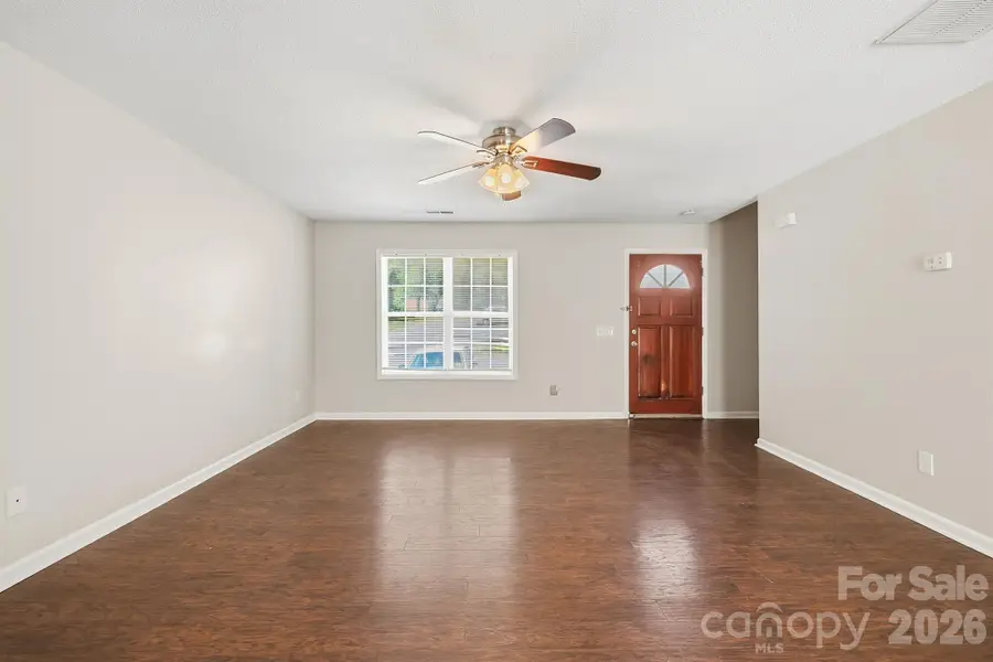 1057 19th Street Ne, Hickory, NC 28601 - #3