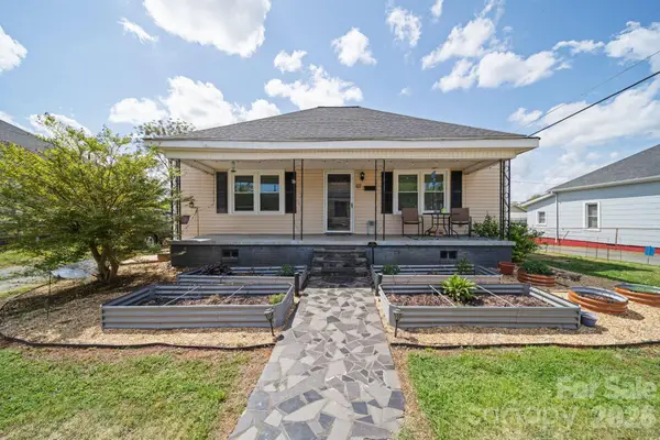 67 4th Street, Cramerton, NC 28032