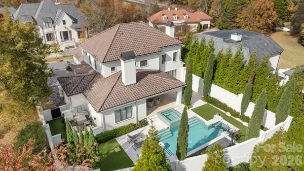 8417 Double Eagle Gate Way, Charlotte, NC 28210