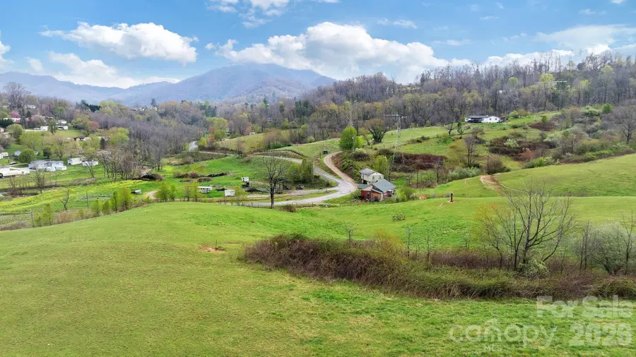 618 Beaverdam Street, Canton, NC 28716 - #2