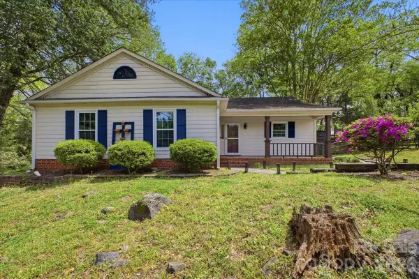 2516 Turnberry Lane, Charlotte, NC 28210