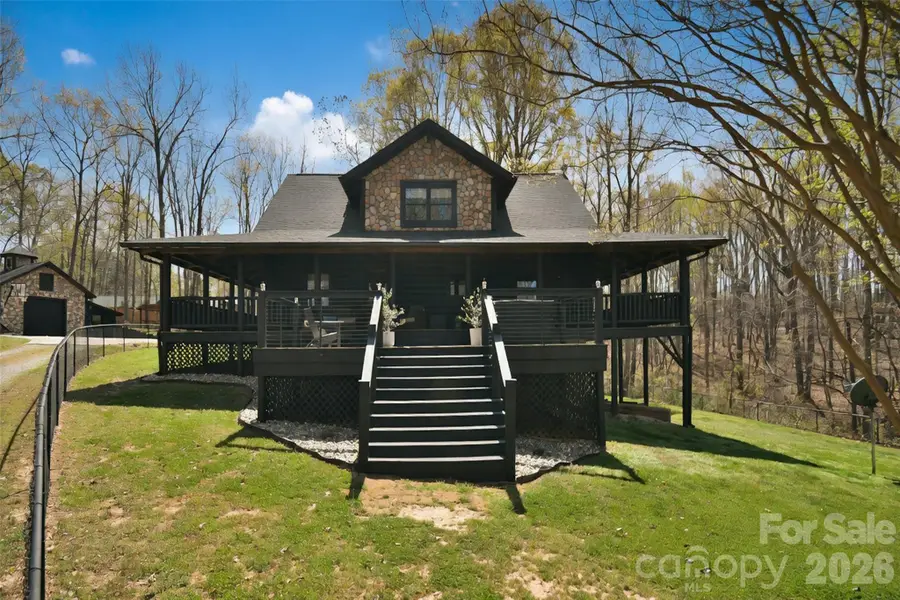 5615 Lavon Avenue, Catawba, NC 28609 - #2