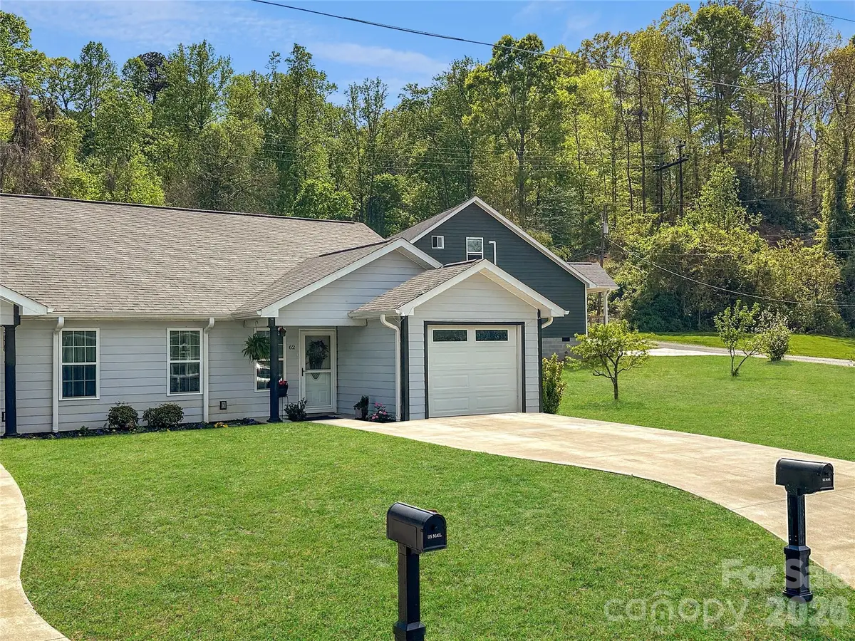 62 E Glenview Street, Marion, NC 28752 - #1