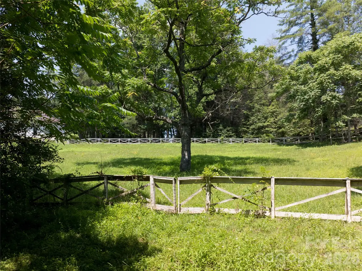 34 Oak Gate Drive, Hendersonville, NC 28739 - #1