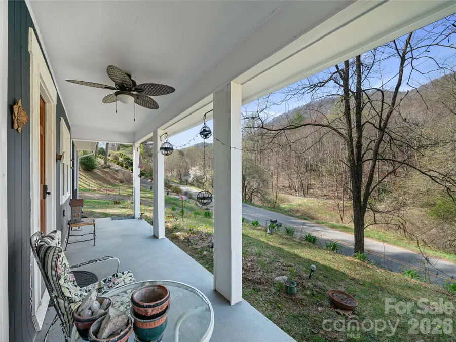 1280 Old Mine Fork Road, Burnsville, NC 28714 - #2