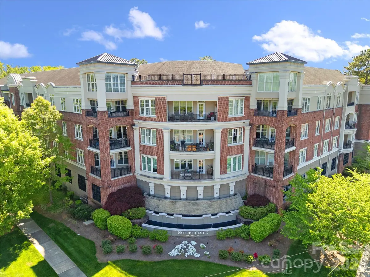 5425 Closeburn Road #215, Charlotte, NC 28210 - #1