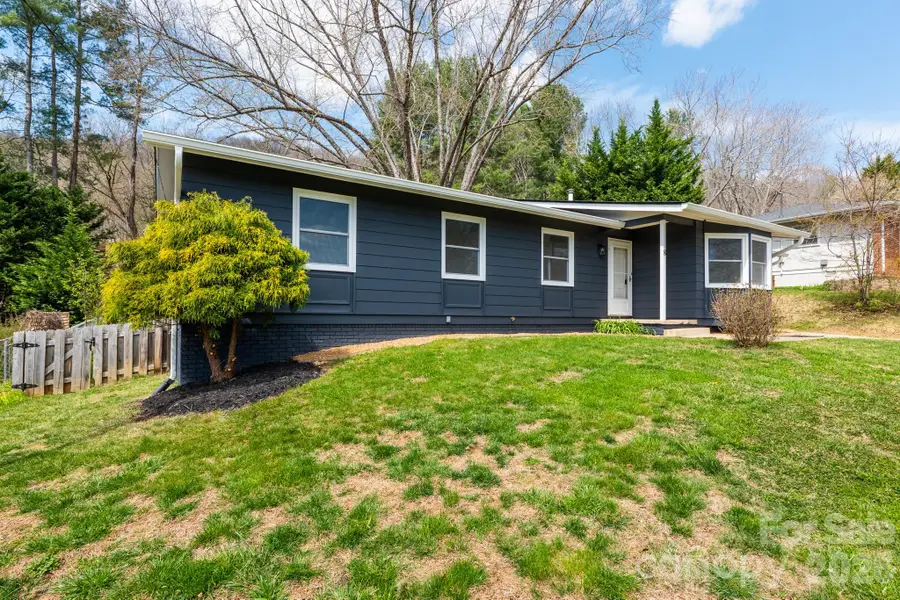 8 Hillview Road, Asheville, NC 28805 - #2