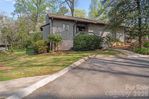 335 Melrose Avenue #103, Tryon, NC 28782