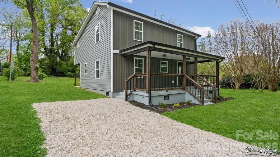 102 W Carolina Avenue, Bessemer City, NC 28016 - #2