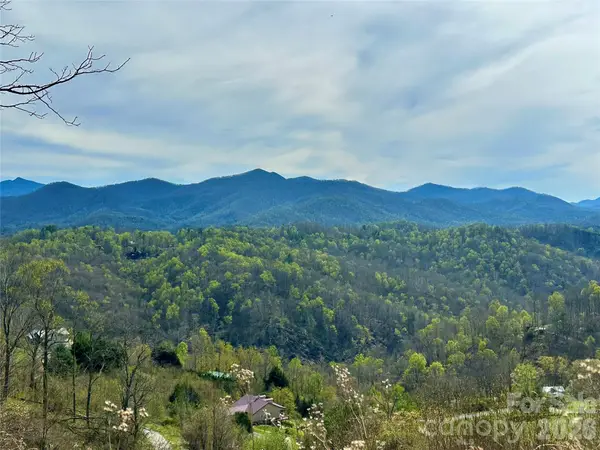 000 Sunset Mountain Road #12, Bakersville, NC 28705