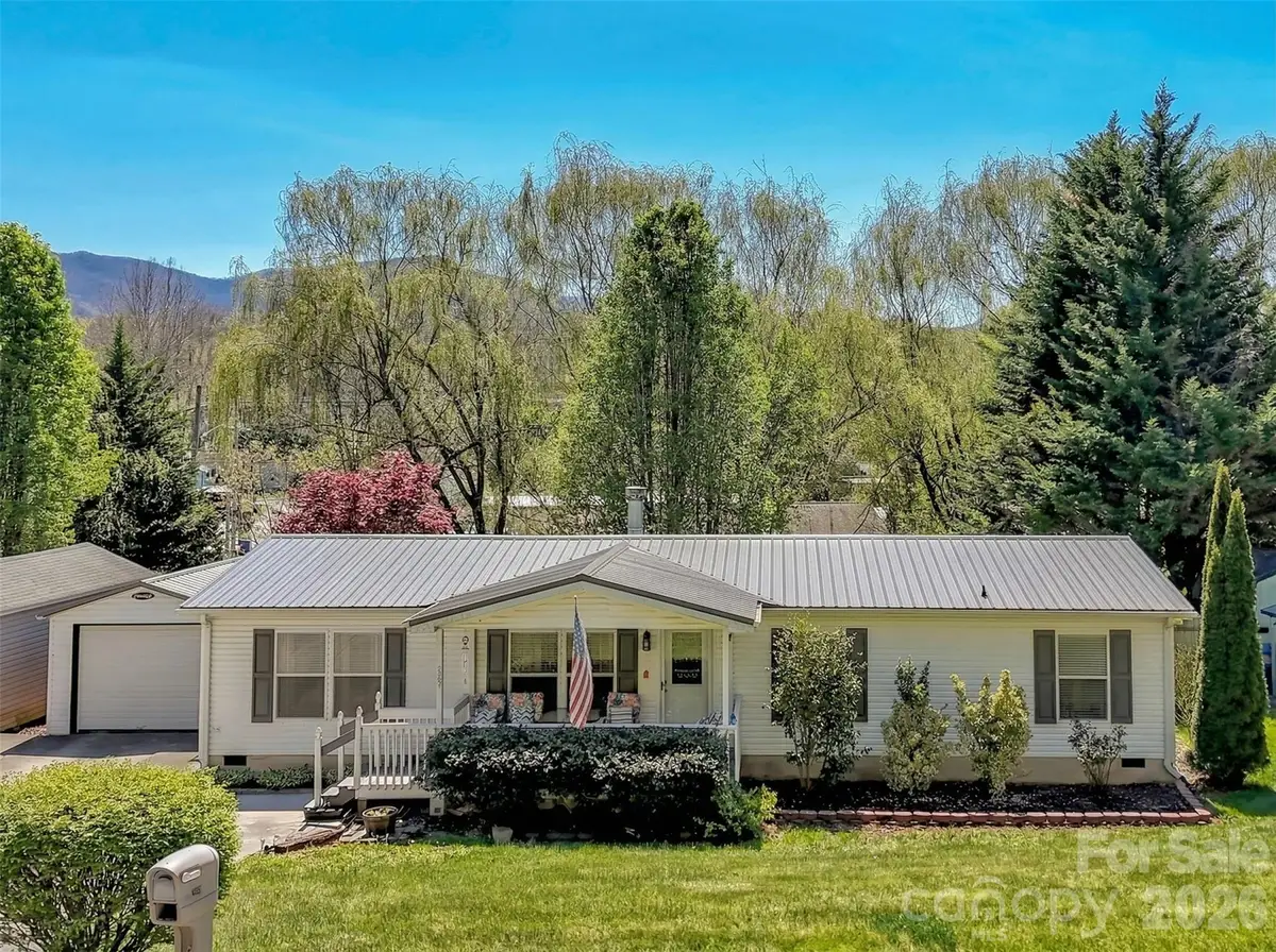 233 Fourth Street, Waynesville, NC 28786 - #1