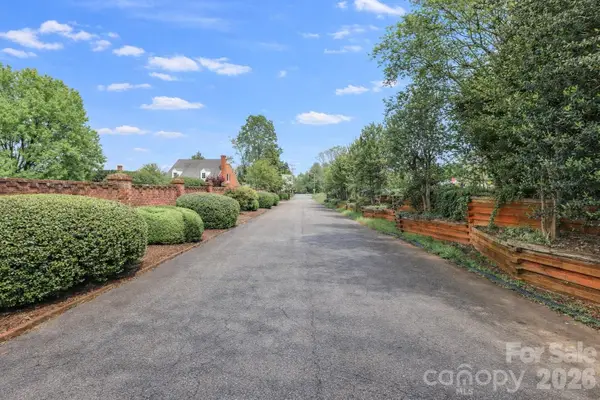 4 Brookgreen Place, Statesville, NC 28677