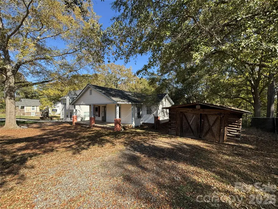1040 East Drive, Gastonia, NC 28052 - #3