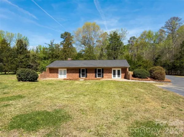 601 Cedarwood Drive, Monroe, NC 28112