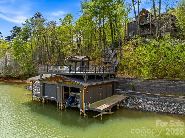 402 Holmstead Drive, Lake Lure, NC 28746