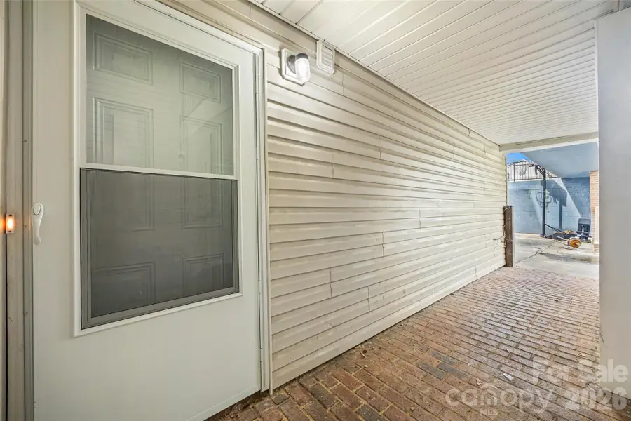 9119 Spyglass Place #9119D, Charlotte, NC 28214 - #2