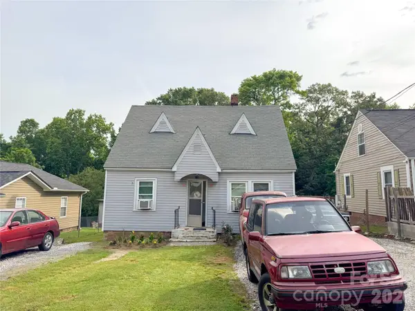 172 Sunset Drive, Thomasville, NC 27360