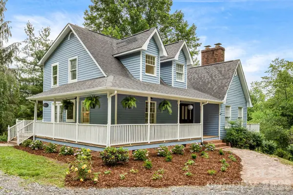 92 Rose Hill Road, Asheville, NC 28803