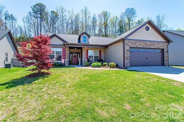 153 Water Leaf Drive, Weaverville, NC 28787
