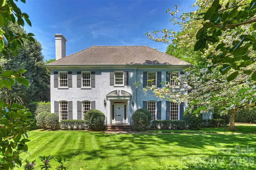 812 Ardsley Road, Charlotte, NC 28207 - #2