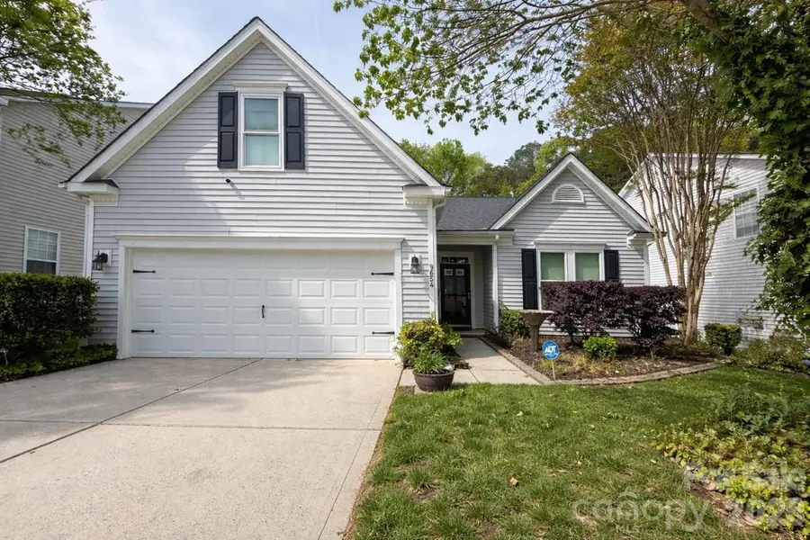 9654 Waltham Court, Charlotte, NC 28269 - #2