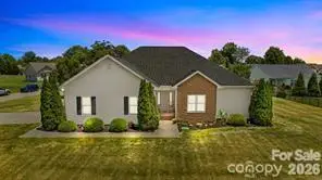 104 Castle Pines Lane, Statesville, NC 28625 - #1