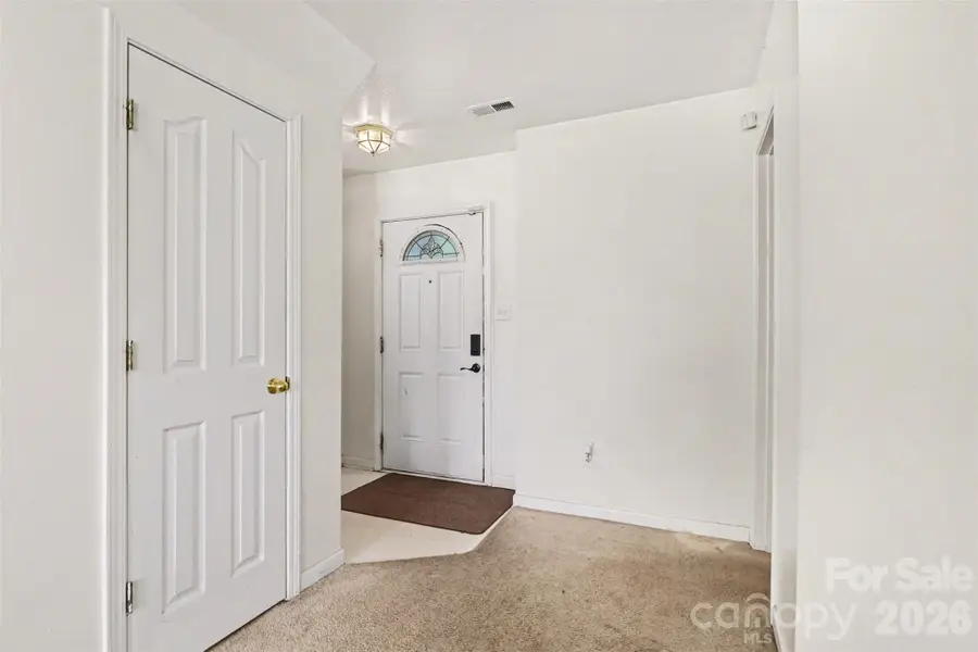 8207 Belmont Stables Drive, Charlotte, NC 28216 - #3