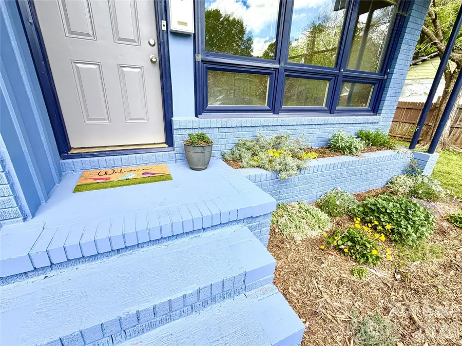 1511 Briarfield Drive, Charlotte, NC 28205 - #3