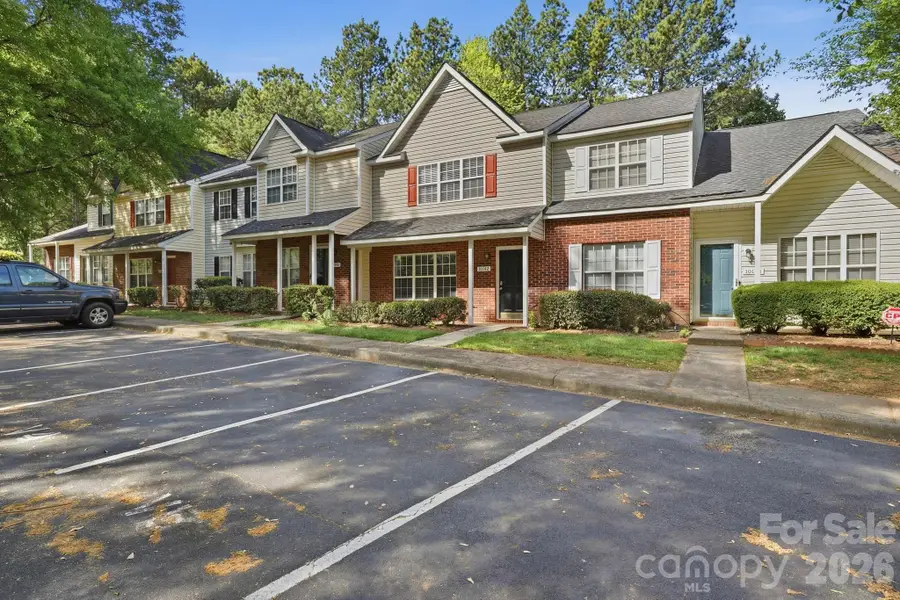 10142 Forest Landing Drive, Charlotte, NC 28213 - #2