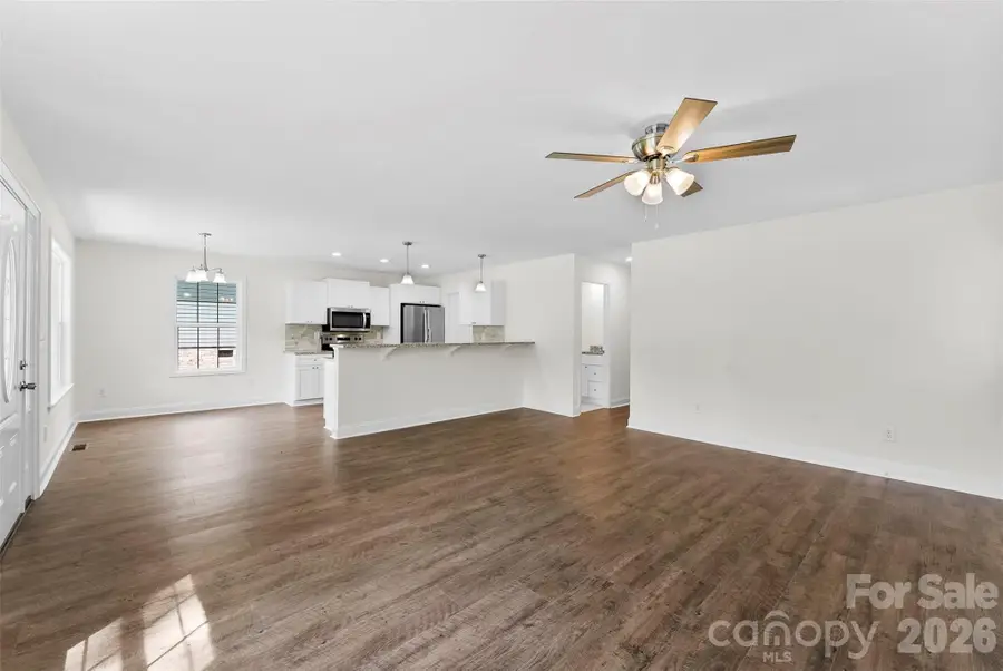 108 W Iowa Avenue, Bessemer City, NC 28016 - #3