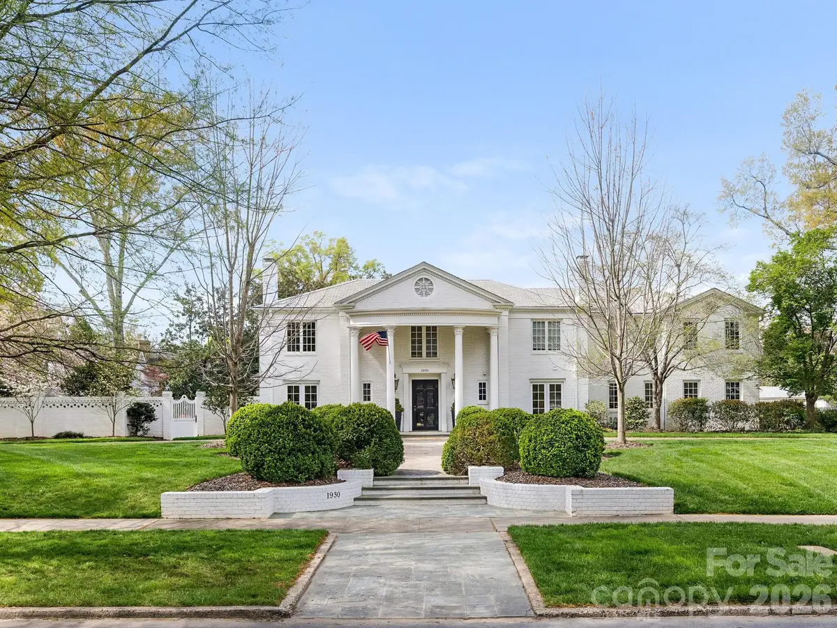 1930 Queens Road W, Charlotte, NC 28207 - #1