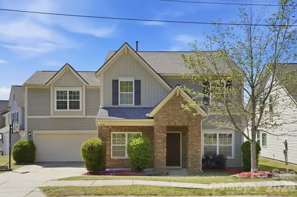 1304 Woodglen Lane, Matthews, NC 28104