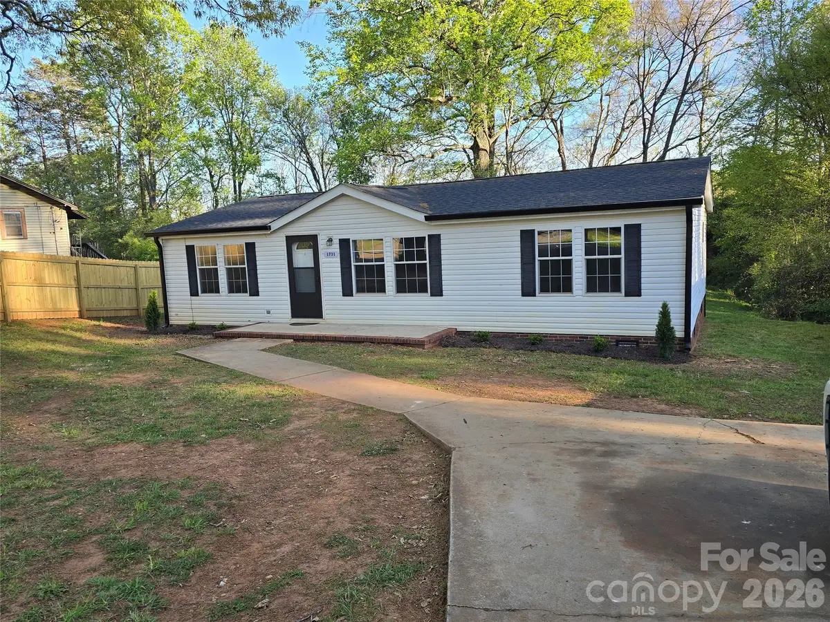 1731 Lakeview Drive, Statesville, NC 28677 - #1