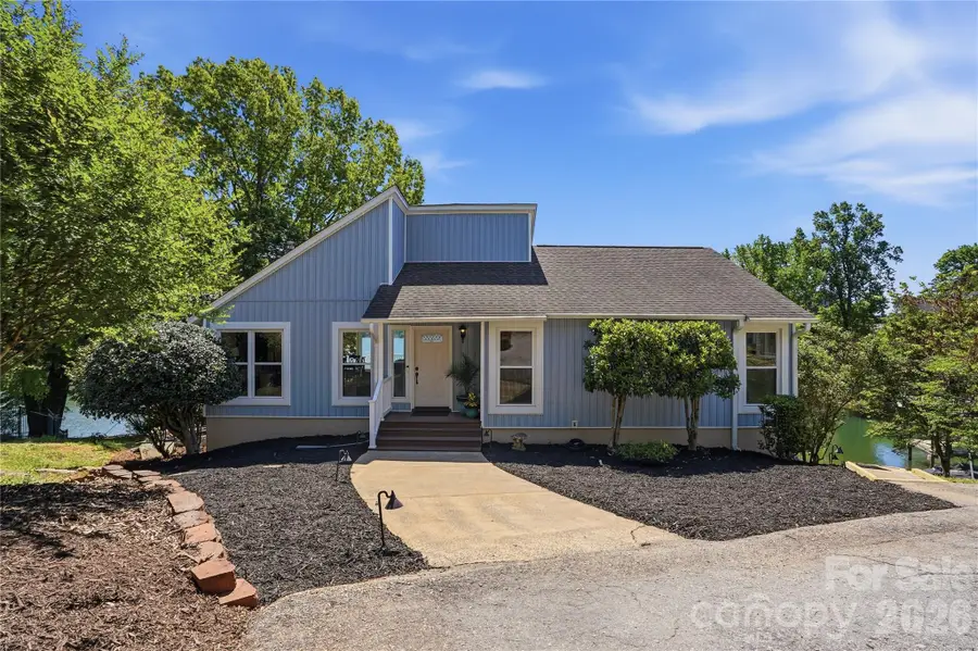 19011 Kailua Circle, Tega Cay, SC 29708 - #2