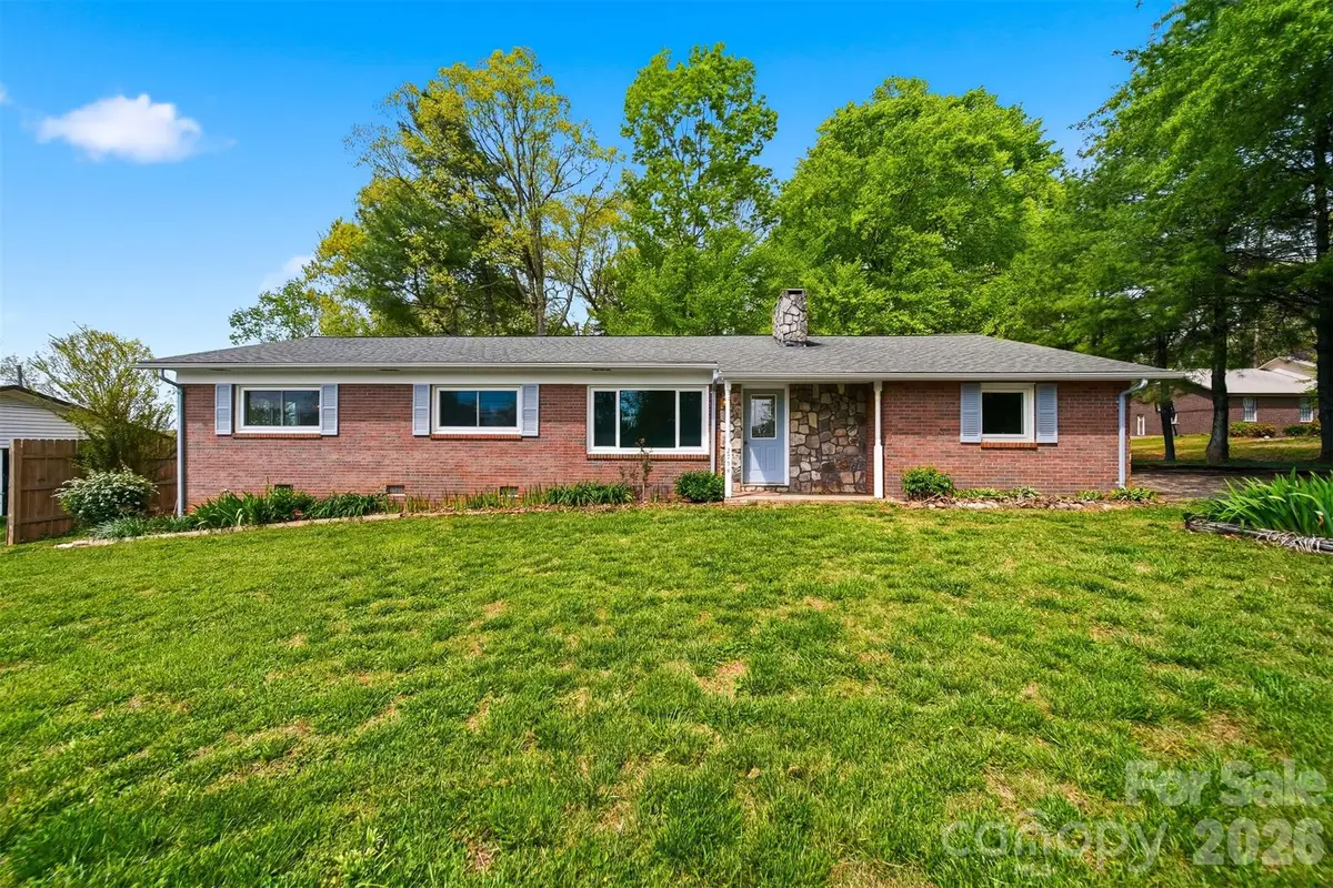 2754 Fairwood Drive, Hudson, NC 28638 - #1