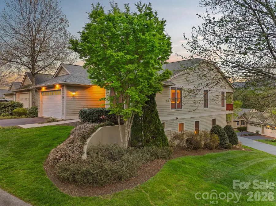 134 Augusta Circle, Waynesville, NC 28786 - #3