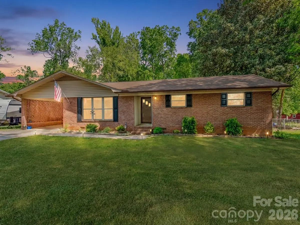 235 Central Heights Drive Sw, Concord, NC 28025 - #1